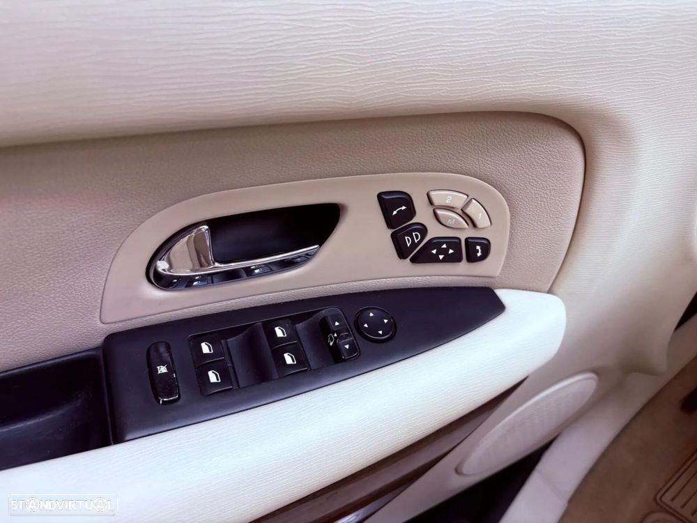 Citroën C6 2.7 HDi V6 Exclusive - 16