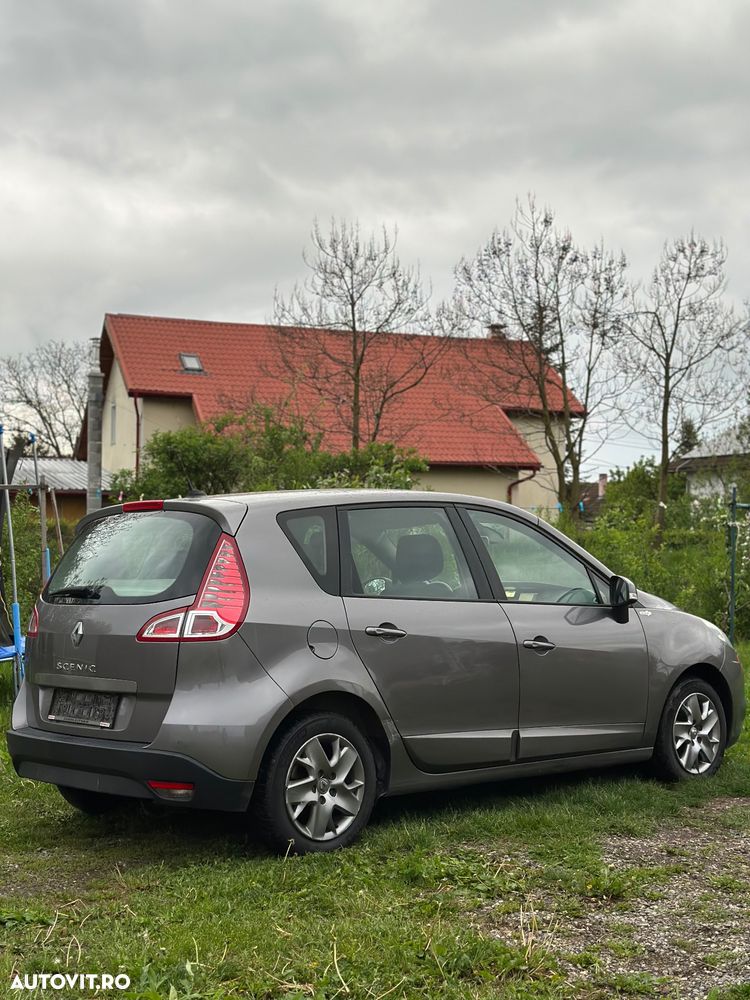 Renault Scenic - 10