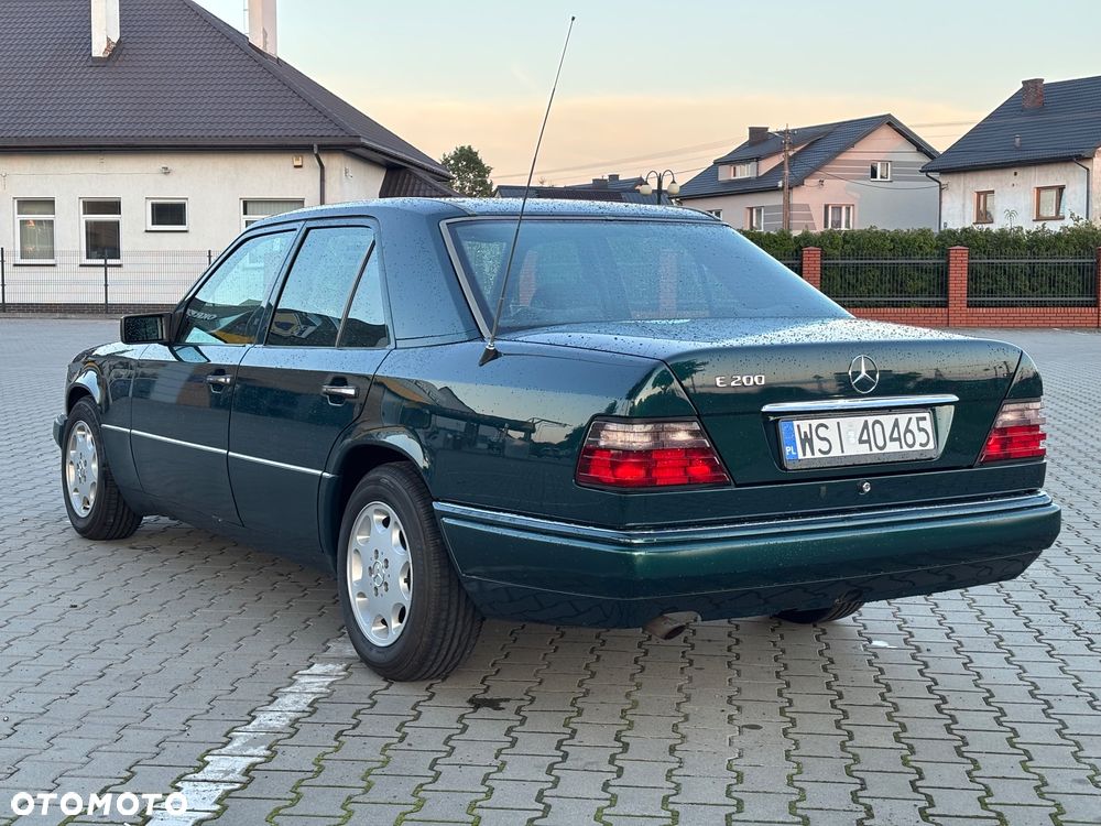 Mercedes-Benz Klasa E - 3