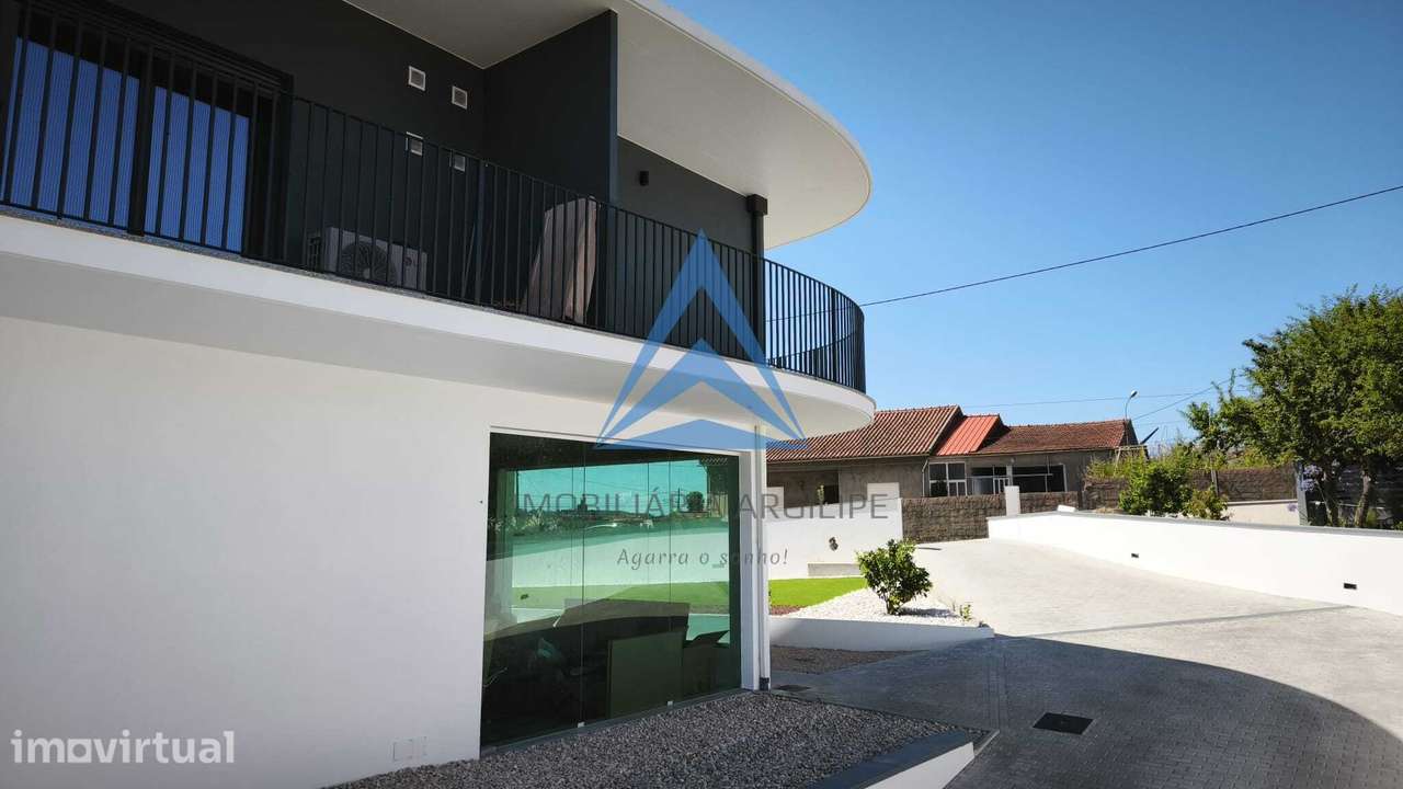Espaço Comercial / Serviços com Terreno - POMBAL - Grande imagem: 4/42