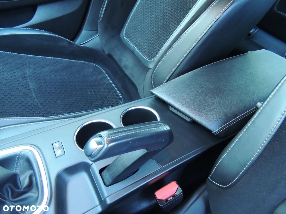 Renault Megane 1.3 TCe FAP Limited - 20