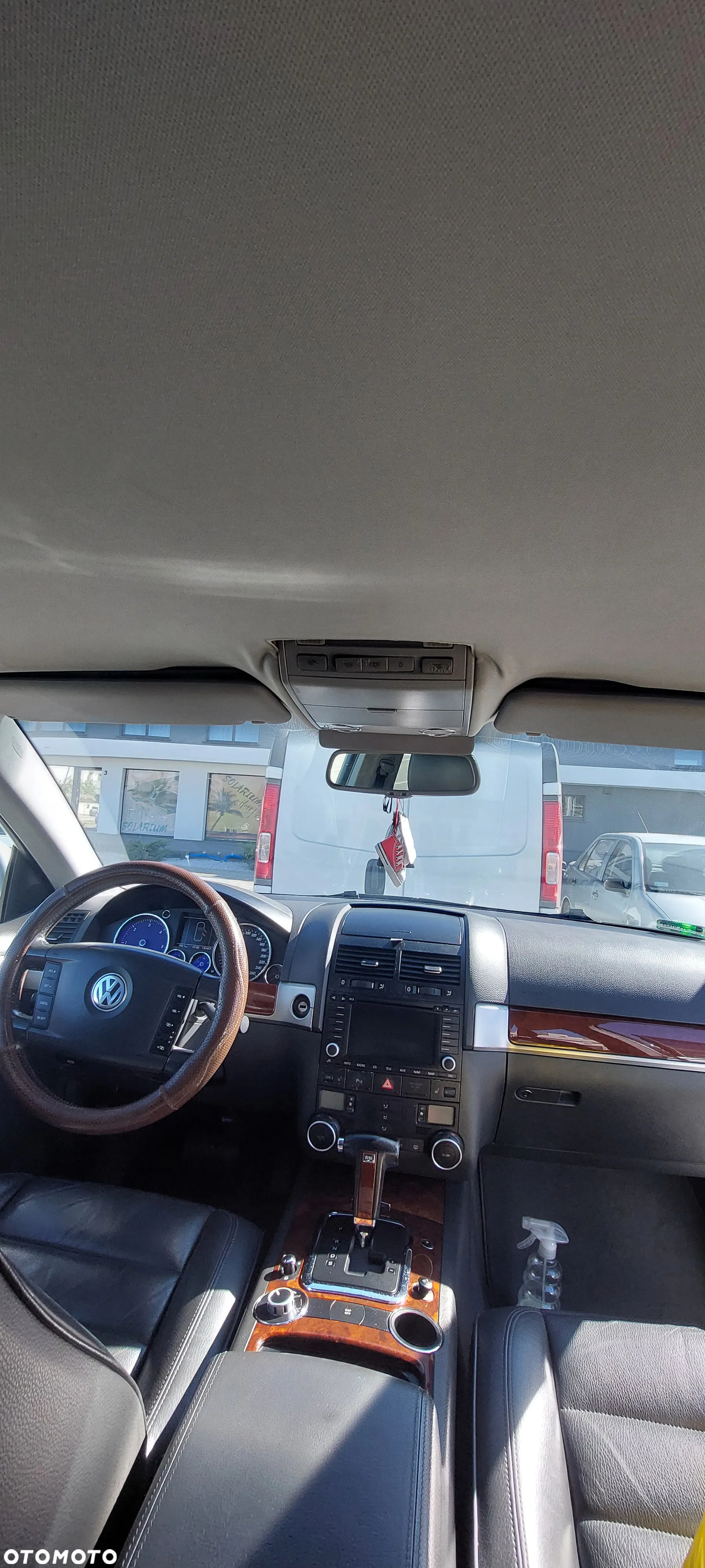 Volkswagen Touareg - 29