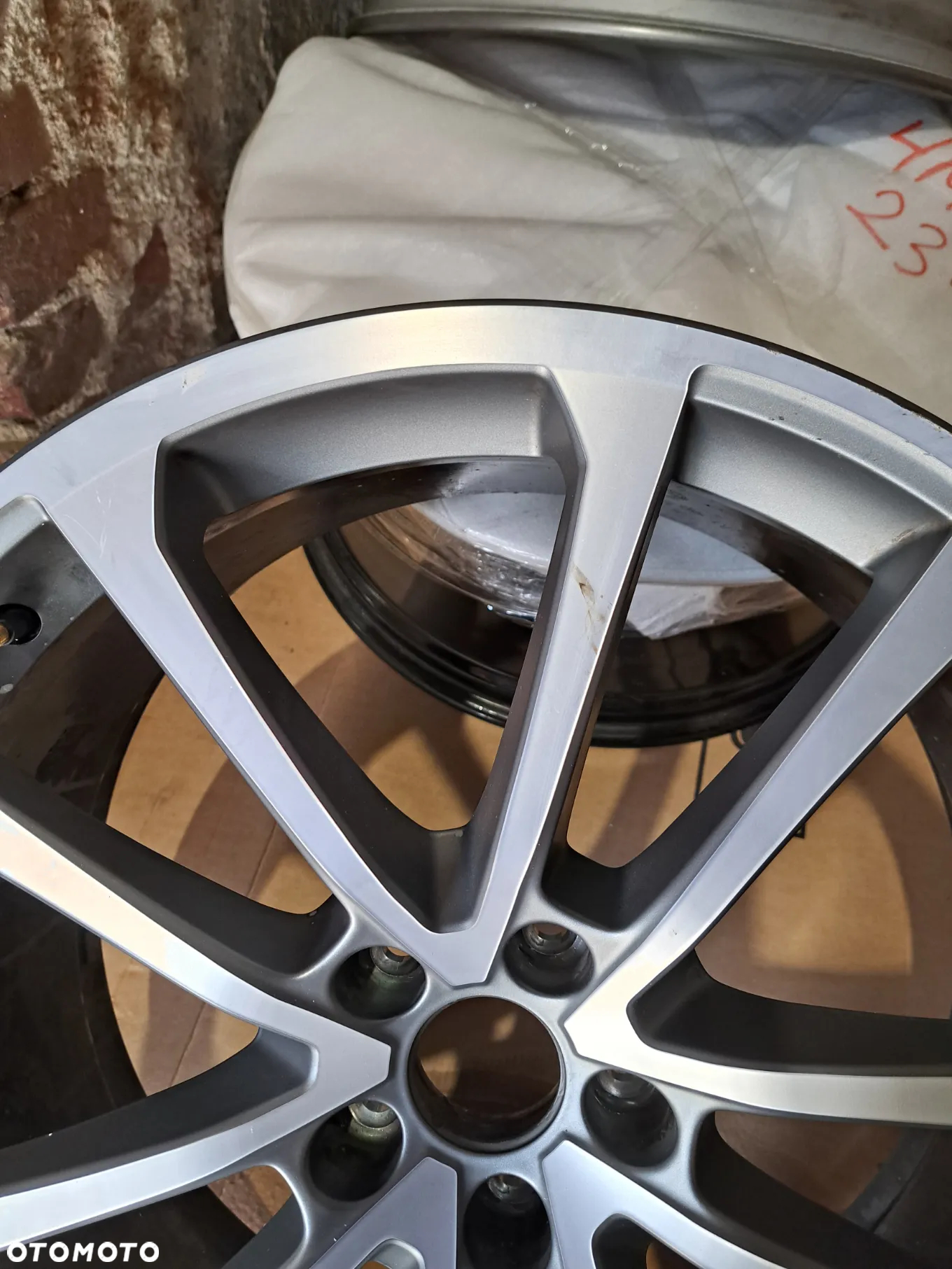 Felga aluminiowa Audi A8 S8 D5 21 Cali E 9Jx21H2 ET 37 4N0601025AB Audi Sport - 7