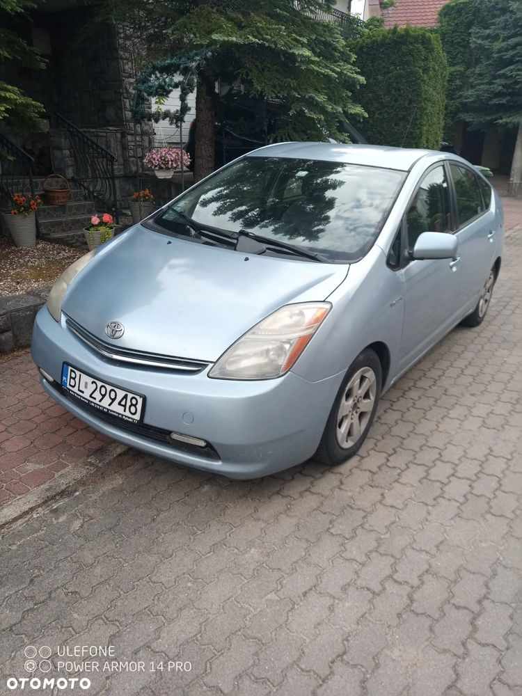 Toyota Prius 1.5 VVT-i Prestige - 1