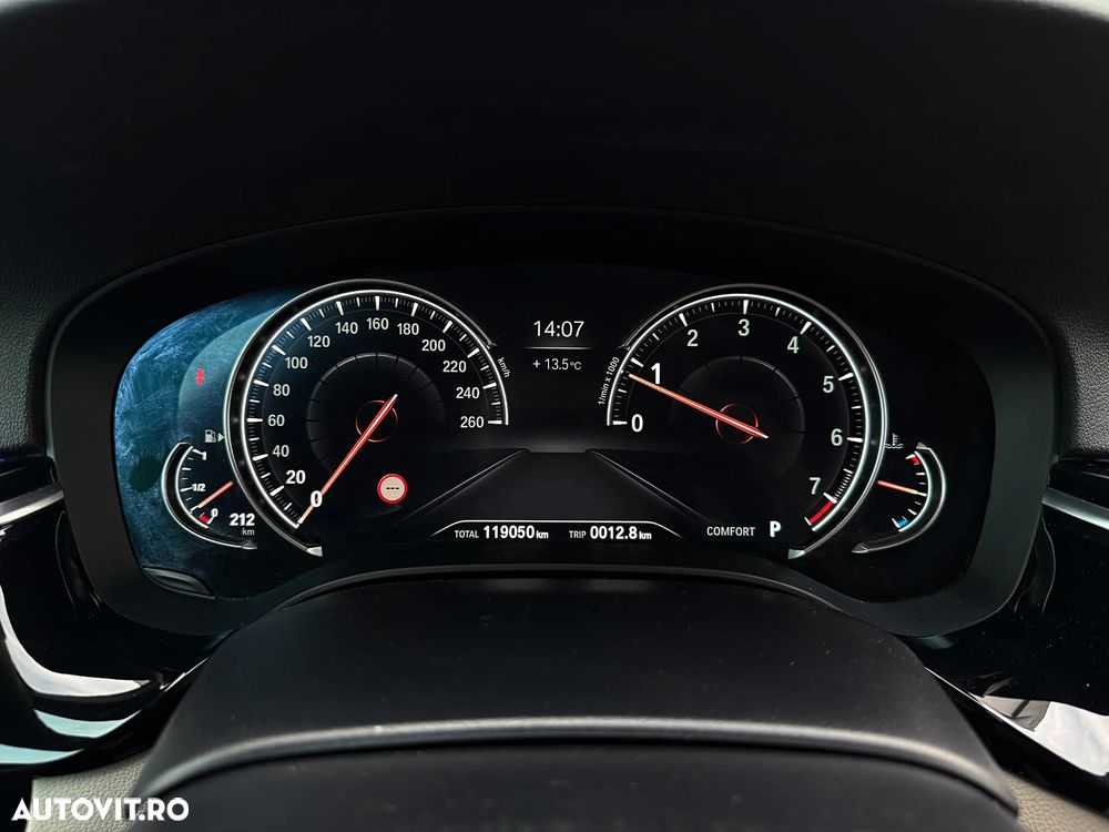 BMW Seria 5 530i xDrive Aut. M Sport Edition - 8