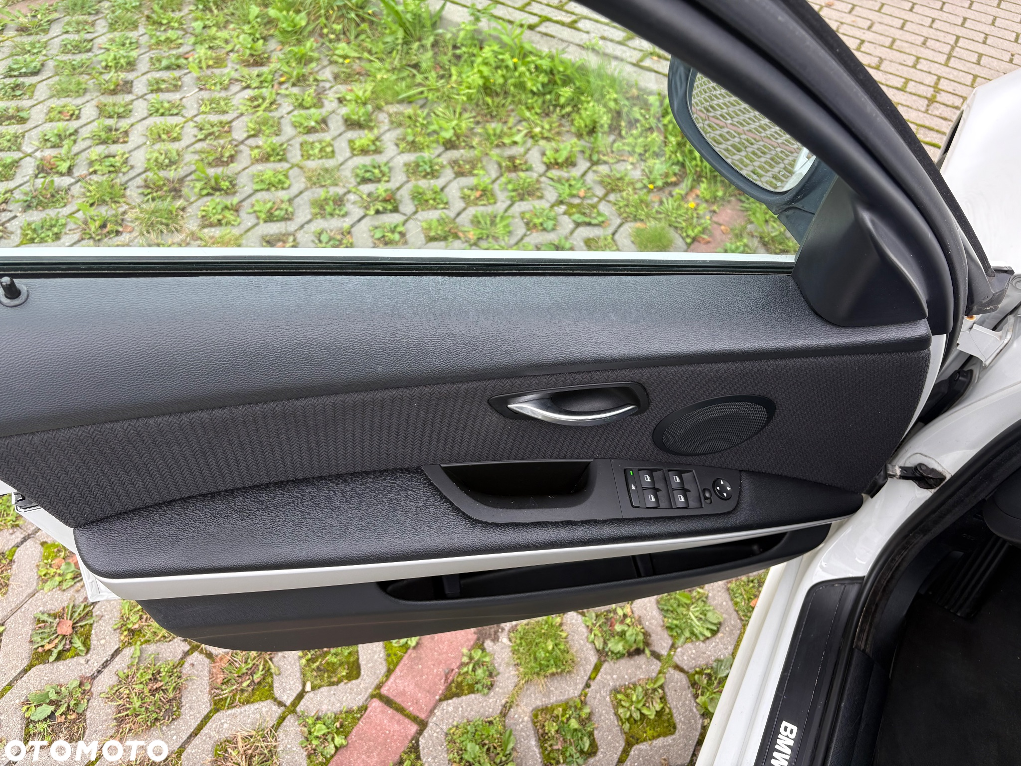 BMW Seria 3 318d DPF Touring - 5