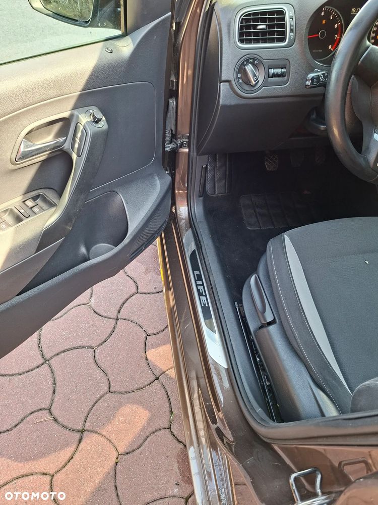 Volkswagen Polo - 12