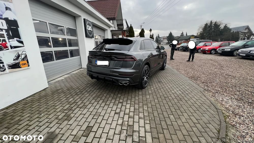 Audi SQ8 - 11