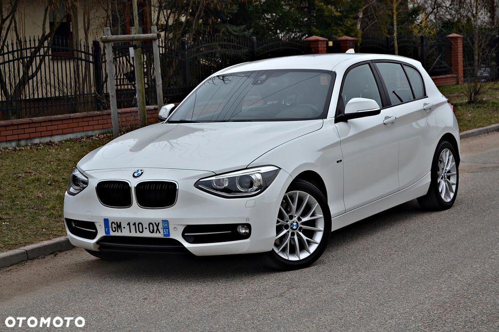 BMW Seria 1 120d xDrive Sport Line - 1