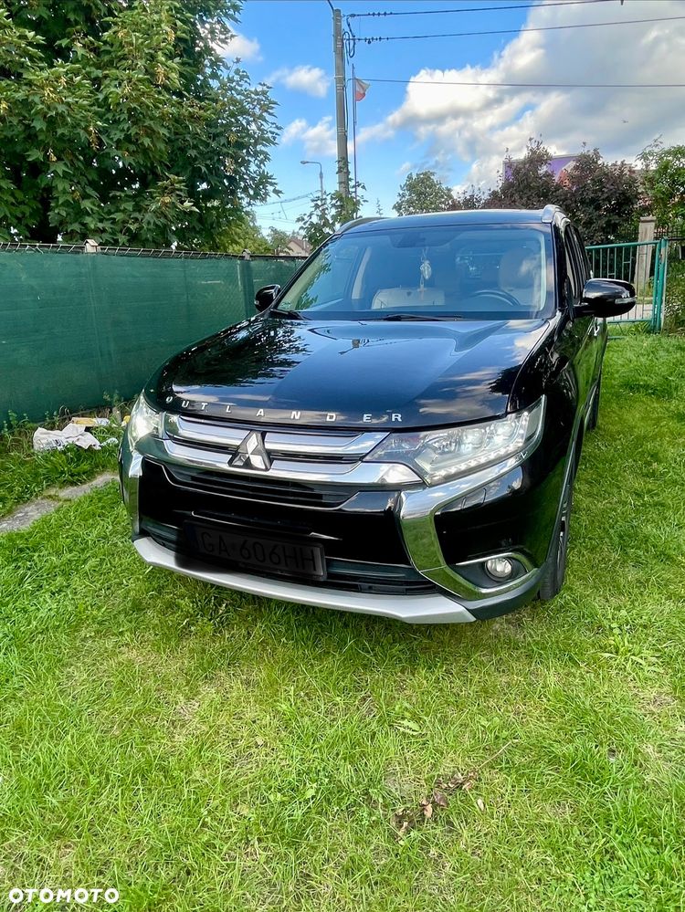 Mitsubishi Outlander 2.0 Intense + - 2