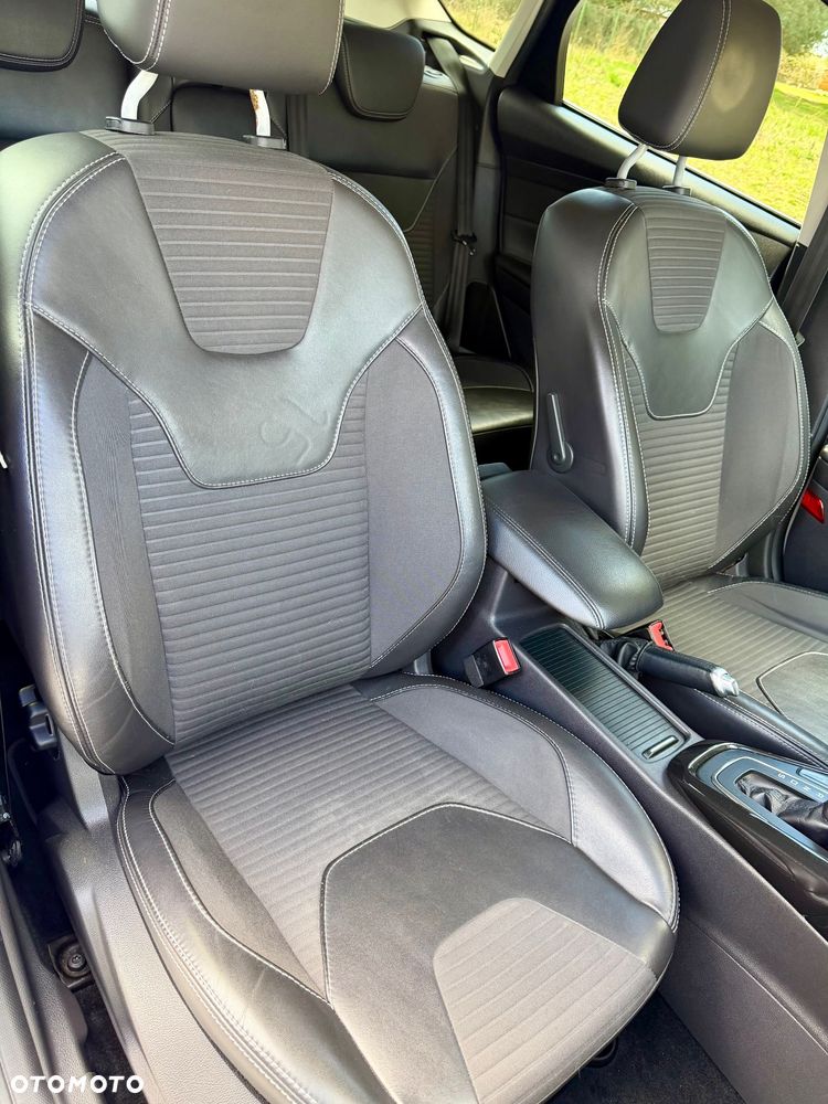Ford Focus 2.0 TDCi Titanium ASS PowerShift - 23
