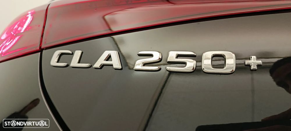 Mercedes-Benz CLA 250+ EQ - 33