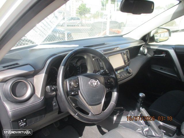 Toyota RAV4 2.0 D-4D 4x2 S&S Edition - 7