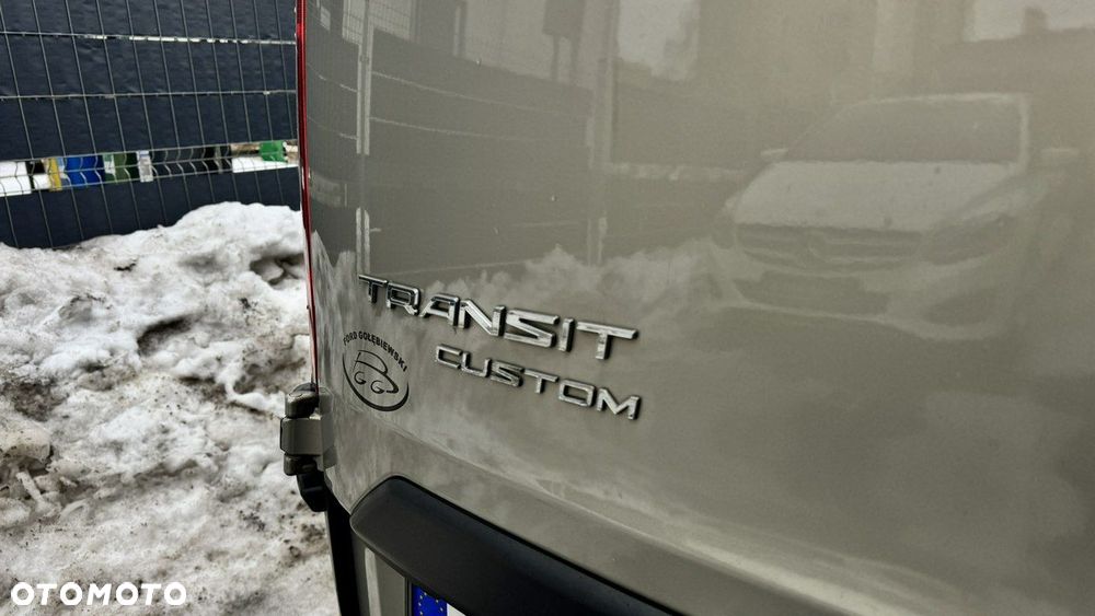 Ford Transit Custom - 28
