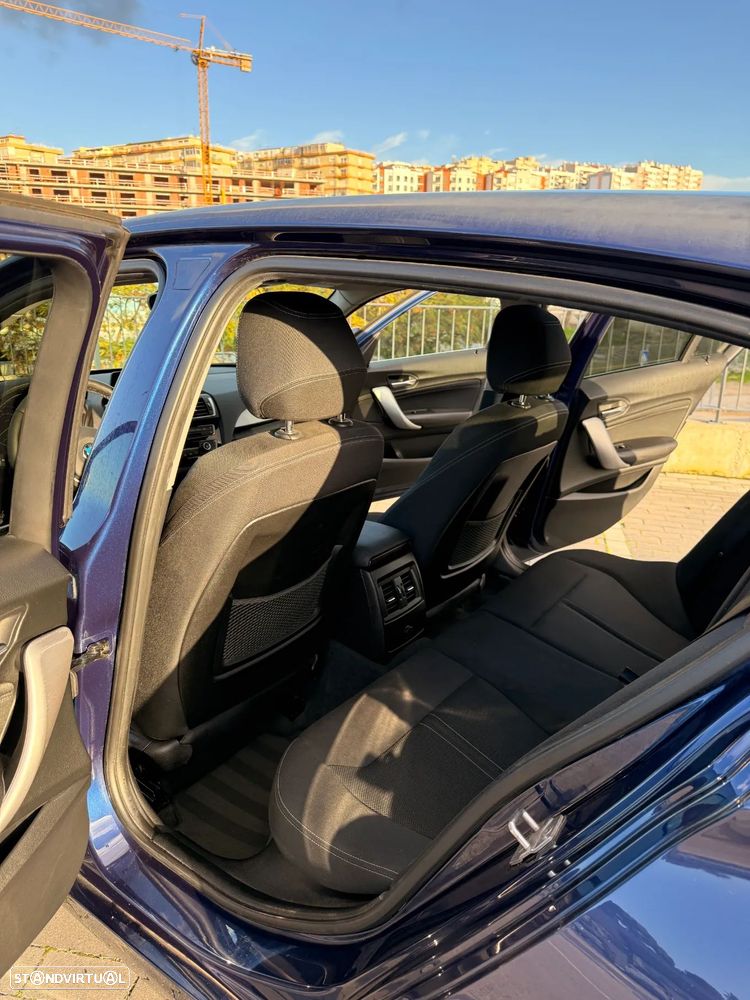 BMW 116 d EDynamics Line Sport - 38