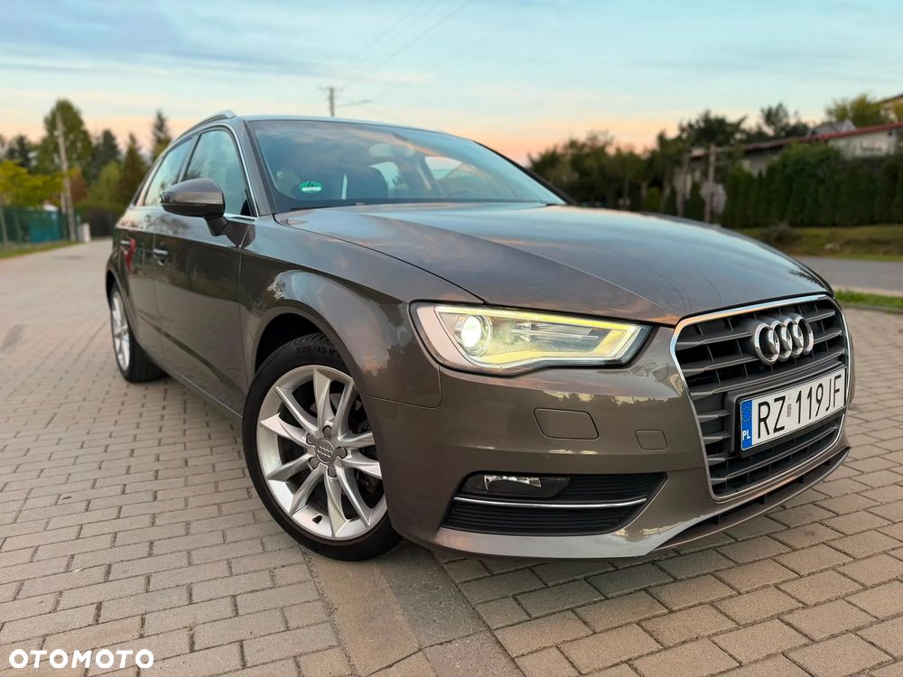 Audi A3 Sportback 1.4 TFSI Premiere Edition - 2