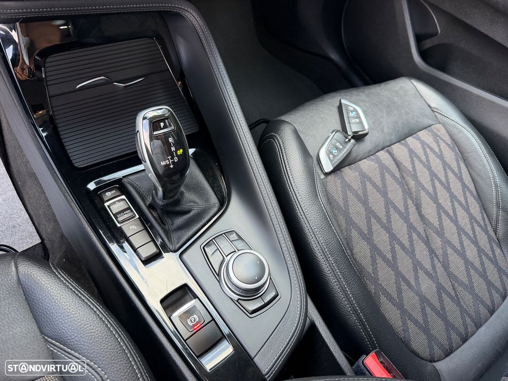 BMW X1 16 d sDrive Auto xLine - 12
