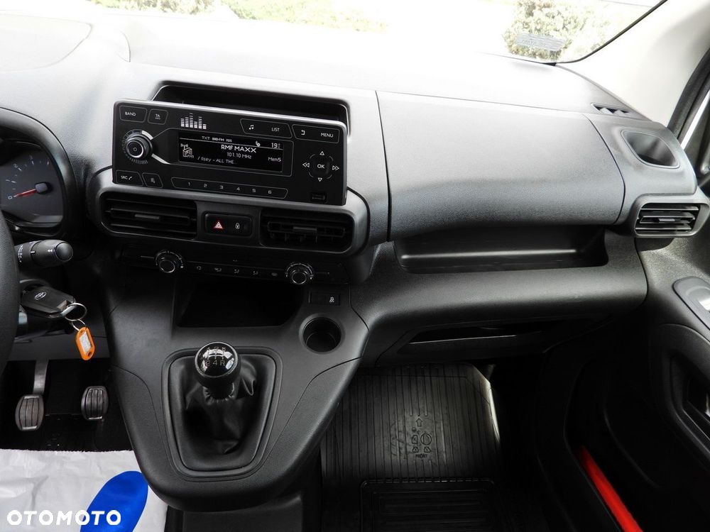 Toyota PROACE CITY  FURGON CHŁODNIA  -15*C ZASILANIE 230V TEMPOMAT KLIMATYZACJA  100KM - 34