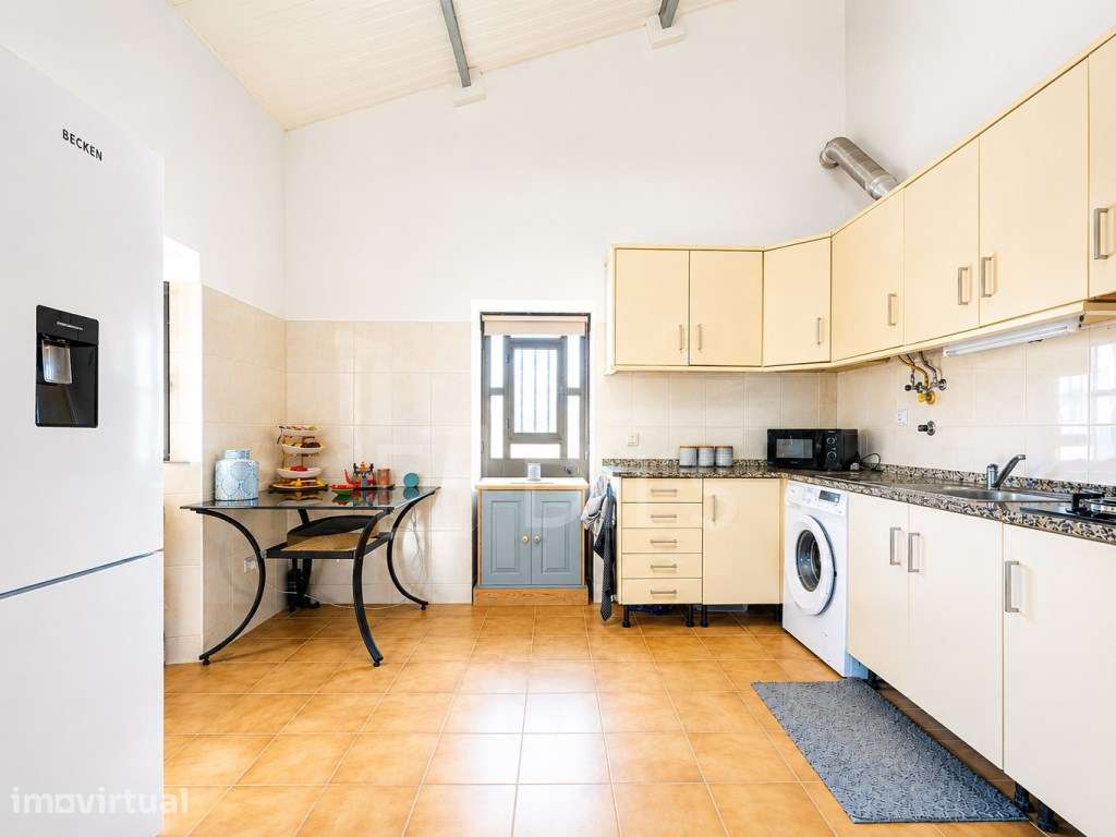 Casa de campo com 2 quartos e um grande terreno perto de Loulé - Grande imagem: 3/20