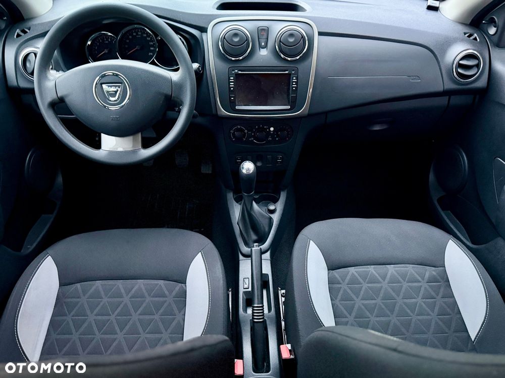 Dacia Sandero TCe 90 S&S Laureate - 25