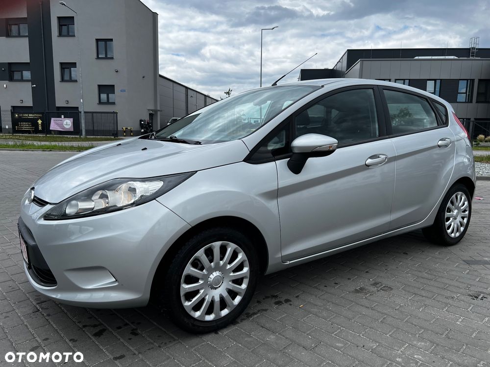 Ford Fiesta 1.25 Ambiente - 1