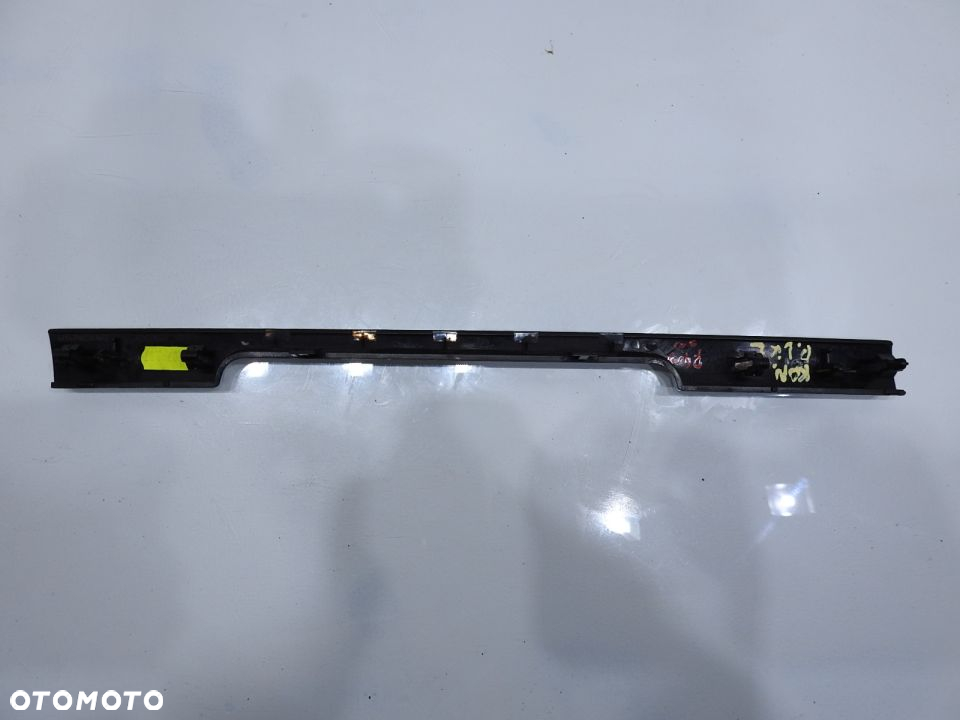 LISTWA OZDOBNA KONSOLI PEUGEOT 407 - 7