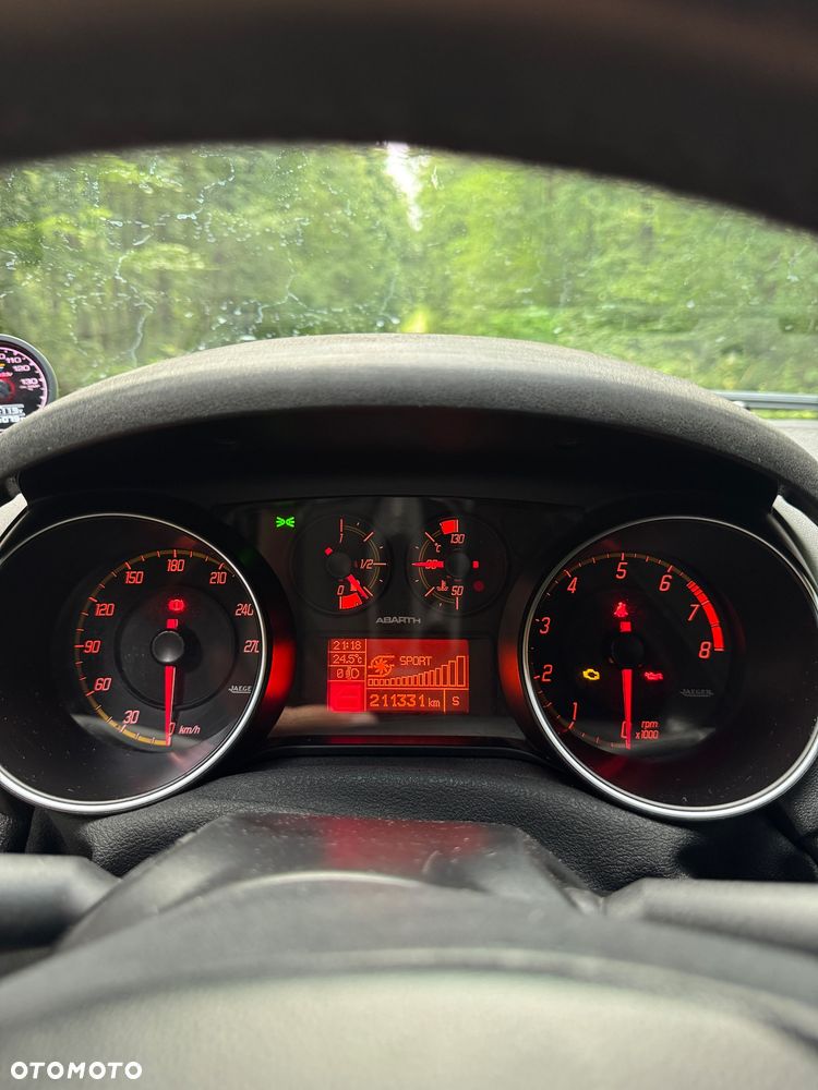 Abarth Punto Evo - 11