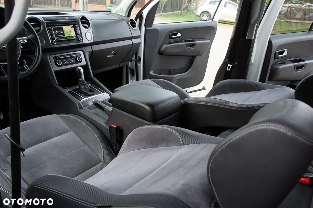Volkswagen Amarok 2.0 BiTDI BMT Autm Dark Label - 20
