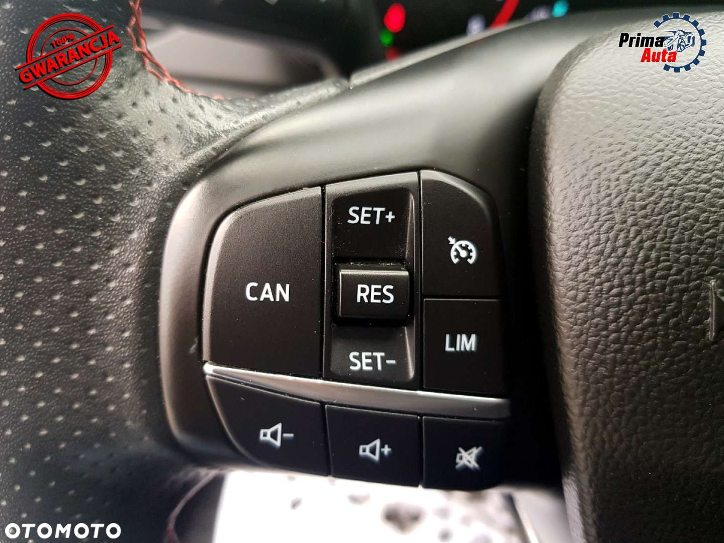 Ford Focus 1.0 EcoBoost Hybrid ST-LINE DESIGN - 29