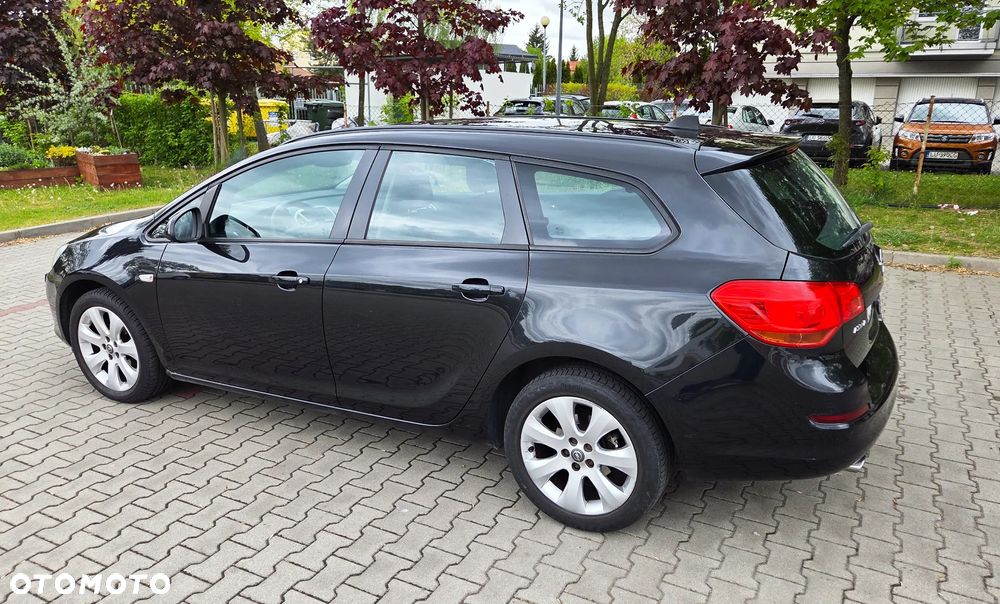 Opel Astra 1.4 T Active EU6 - 8