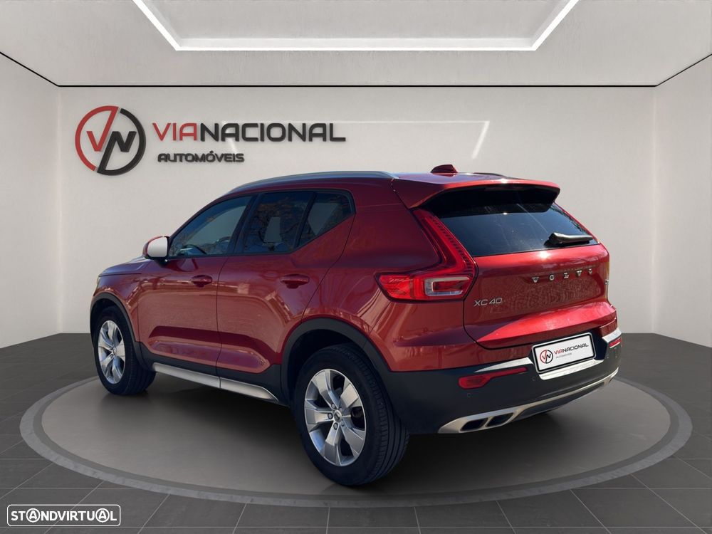 Volvo XC 40 2.0 D3 Momentum - 5
