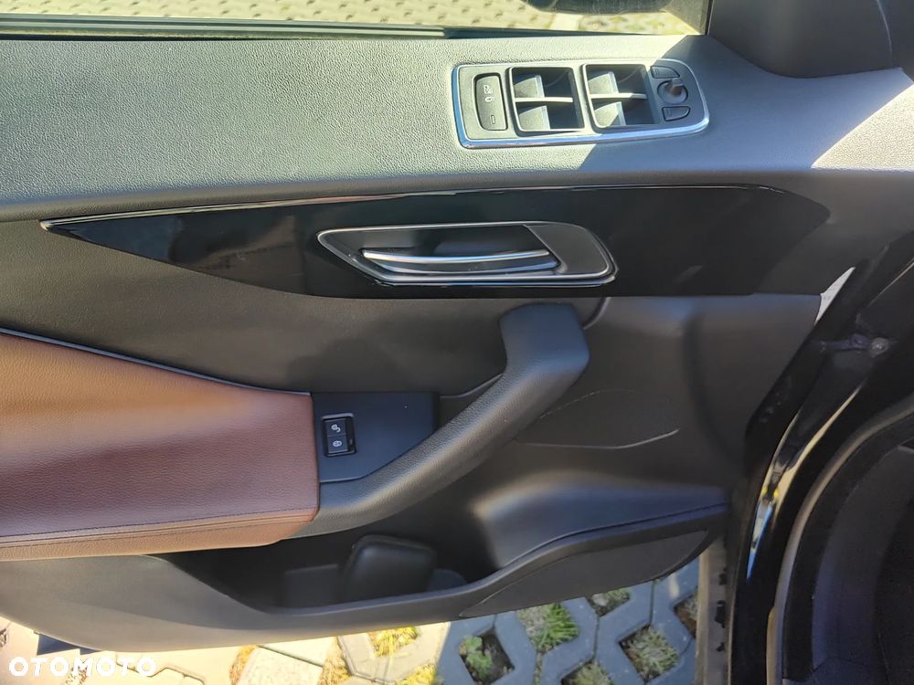 Jaguar F-Pace 20d AWD Pure - 16