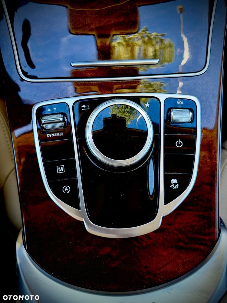 Mercedes-Benz GLC 250 4-Matic - 17