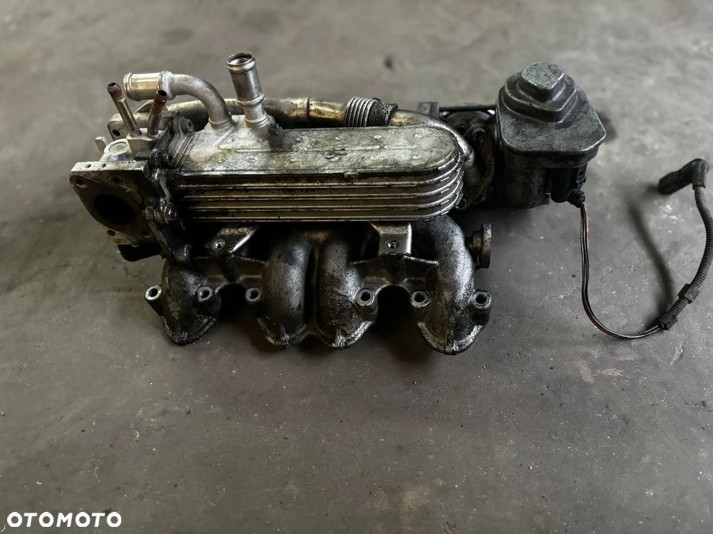 Kolektor ssący VW Golf IV 1.9tdi - 038129713BC - 6