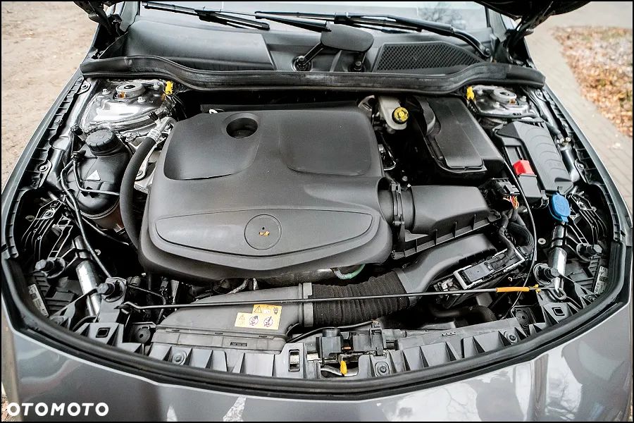 Mercedes-Benz CLA 200 7G-DCT AMG Line - 39