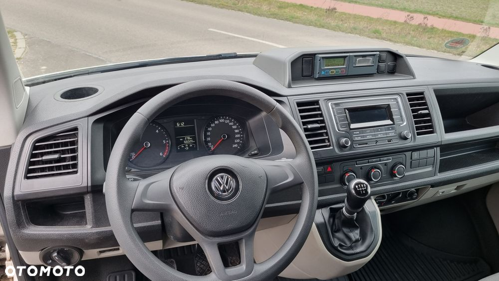 Volkswagen T6 - 15