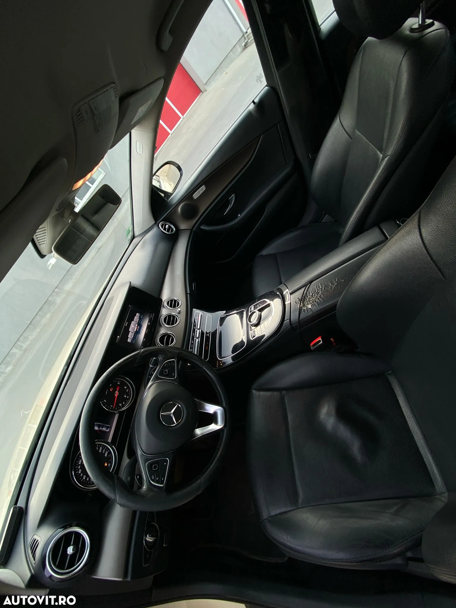 Mercedes-Benz E 200 d 9G-TRONIC Avantgarde - 8