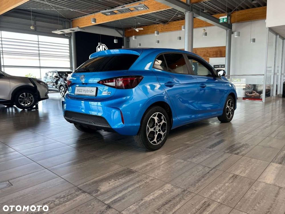 MG MG3 - 8