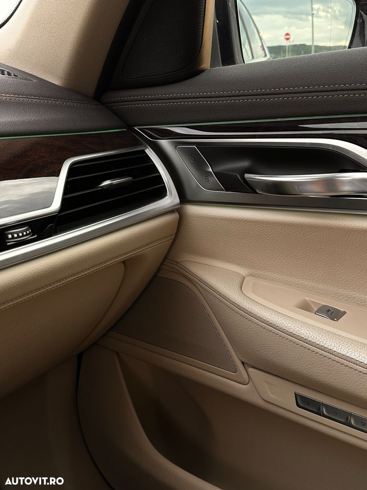 BMW Seria 7 730d xDrive - 20