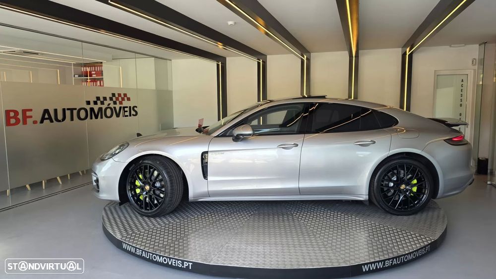 Porsche Panamera 4S E-Hybrid - 13