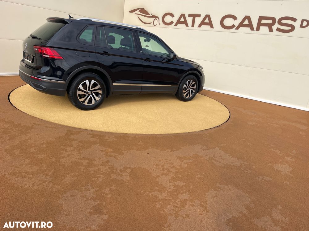Volkswagen Tiguan 2.0 TDI SCR DSG ACTIVE - 15