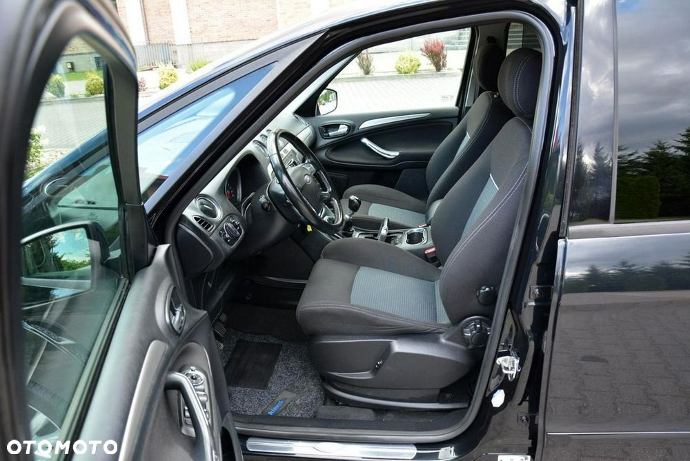 Ford S-Max 2.0 TDCi Ambiente - 20