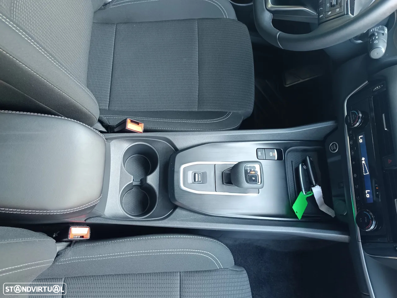 Nissan Qashqai 1.3 DIG-T N-Connecta LED Xtronic - 20