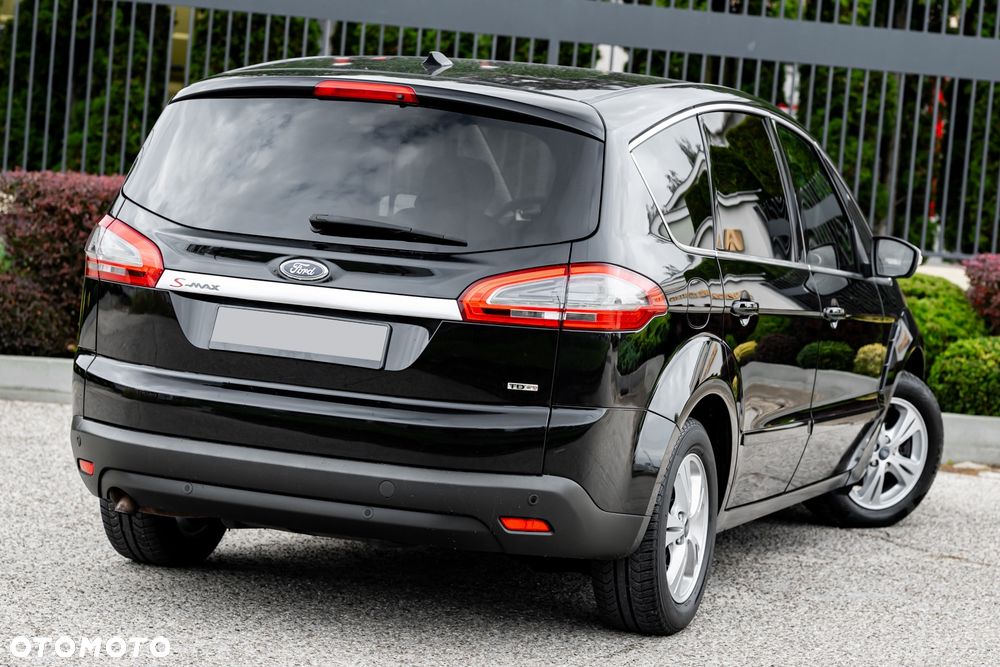 Ford S-Max 2.0 TDCi DPF Ambiente - 13