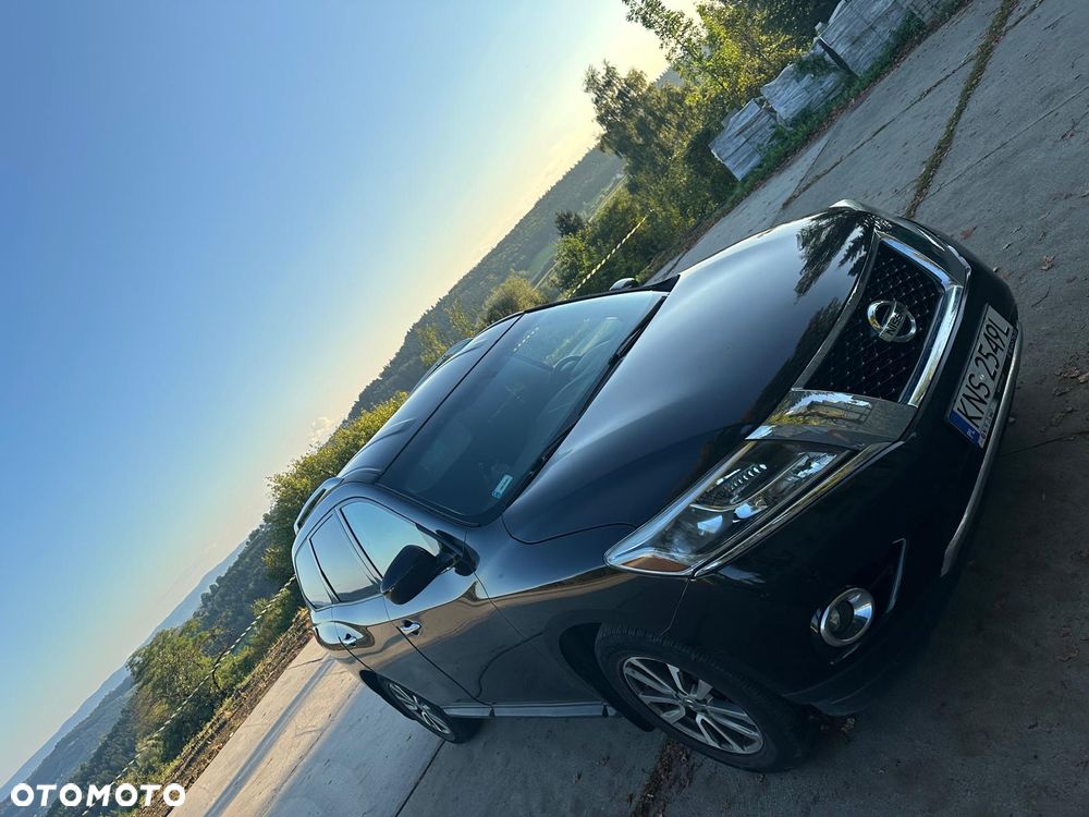 Nissan Pathfinder - 24