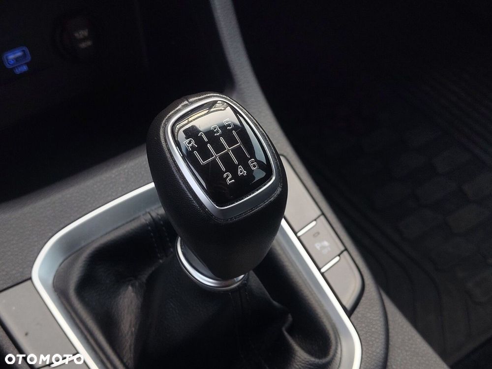 Hyundai i30 1.5 DPI Comfort - 23
