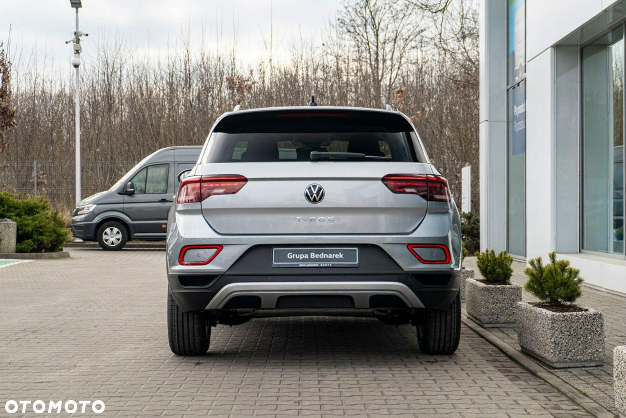 Volkswagen T-Roc - 9
