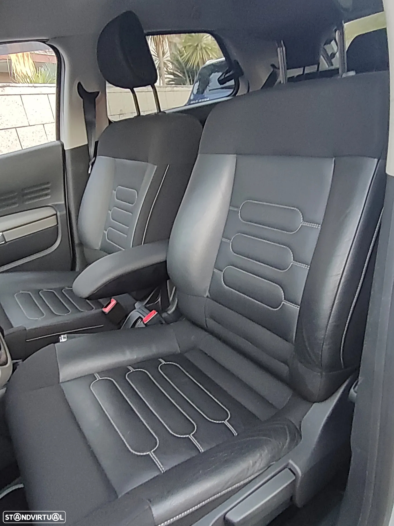 Citroën C4 Cactus 1.2 PureTech Shine - 13