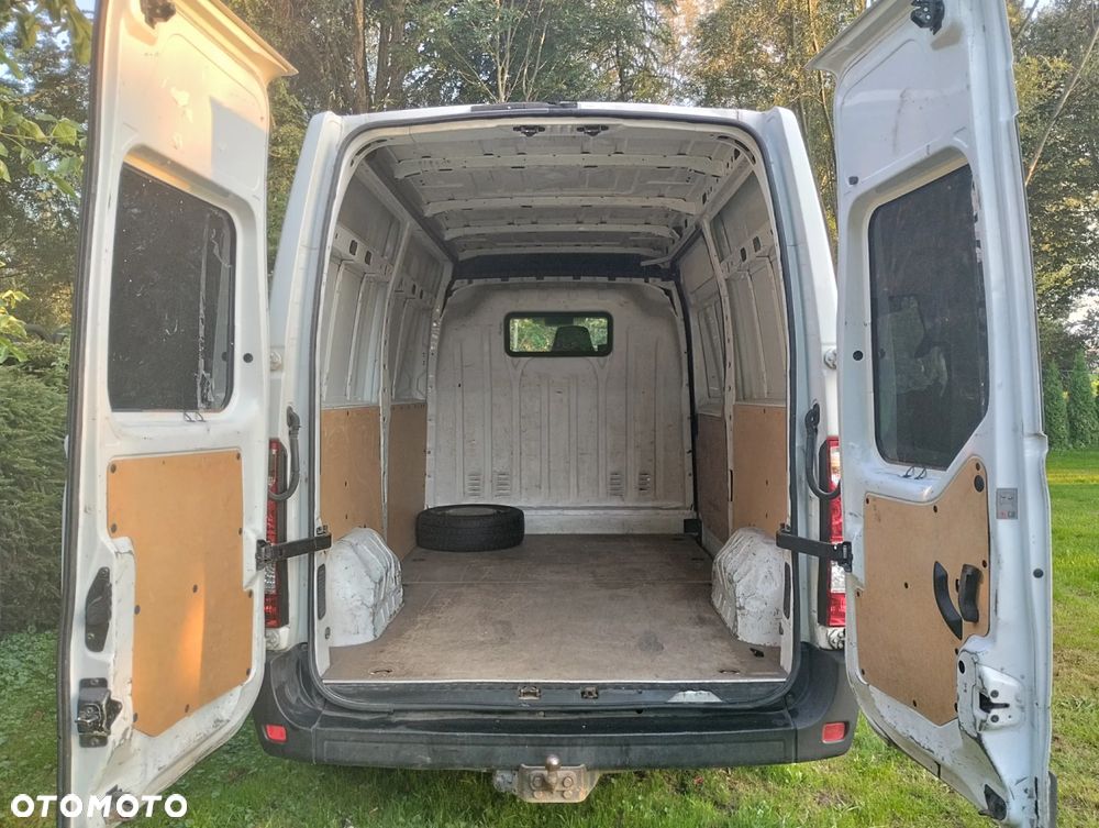Nissan NV400 - 16
