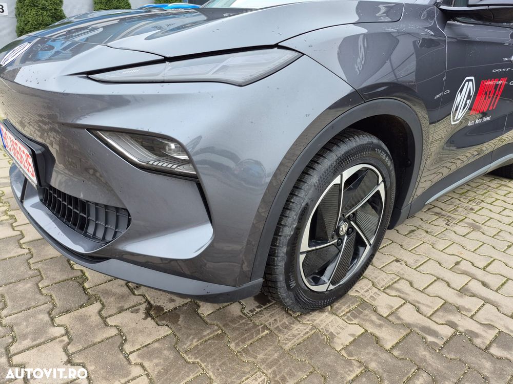 MG S5 64kWh Luxury - 6